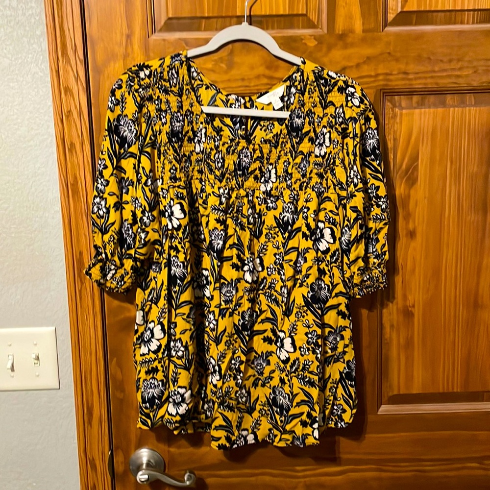 Terra and Sky short sleeve top